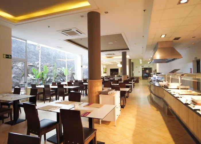 Pocillos Playa, Solo Adultos Hotel Puerto del Carmen (Lanzarote)