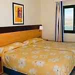 Pocillos Playa, Solo Adultos Hotel