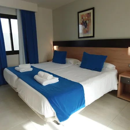 Pocillos Playa, Solo Adultos 4*