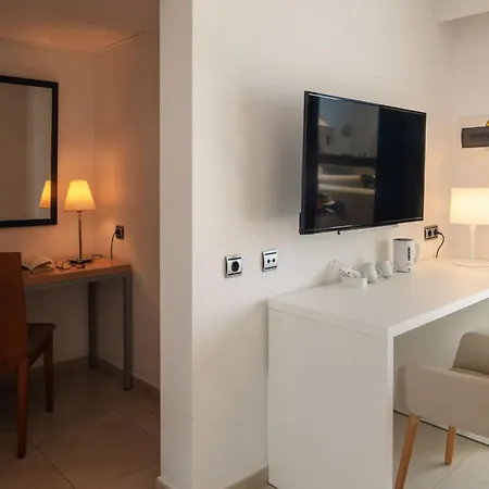 Otel Pocillos Playa, Solo Adultos Puerto del Carmen (Lanzarote)