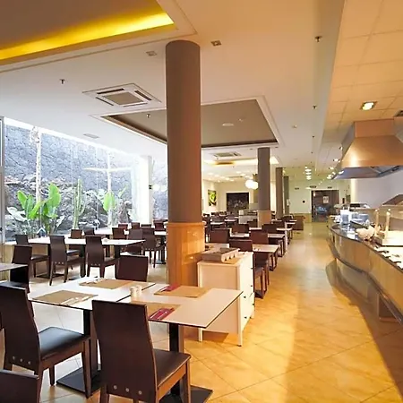 Pocillos Playa, Solo Adultos Hotel Puerto del Carmen (Lanzarote)