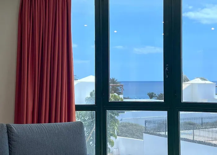 Pocillos Playa, Solo Adultos Hotel 4*